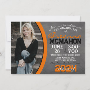 Invitation de graduation Orange & Black Chalkboard