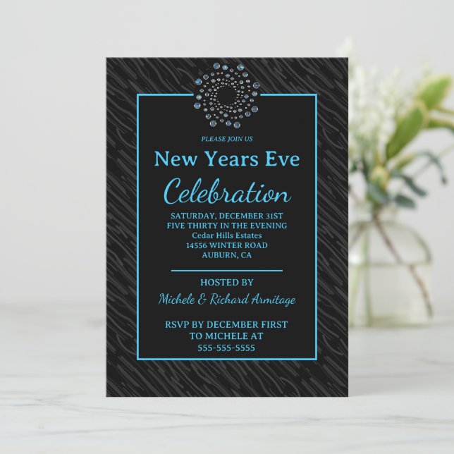 Invitation de Nouvel An Chic (Debout devant)