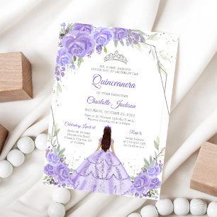 Invitation de Quinceanera à fleurs violettes
