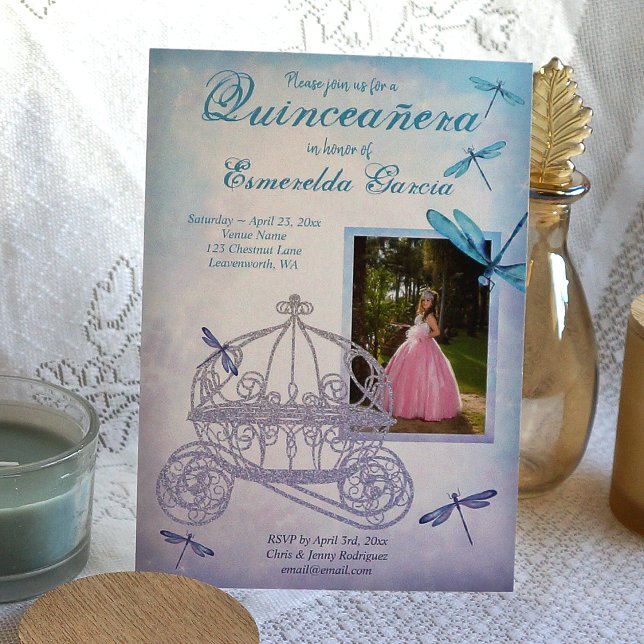 Invitation de Quinceañera Carriage Turquoise et Bl (dusty light blue and turquoise quinceanera invitations with diamond princess horse carriage)