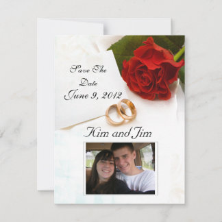 Invitation de rose rouge pour sauvegarder la date