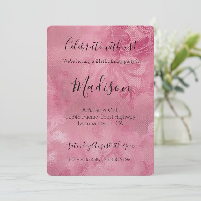 Invitation Dentelle rose chic (Debout devant)