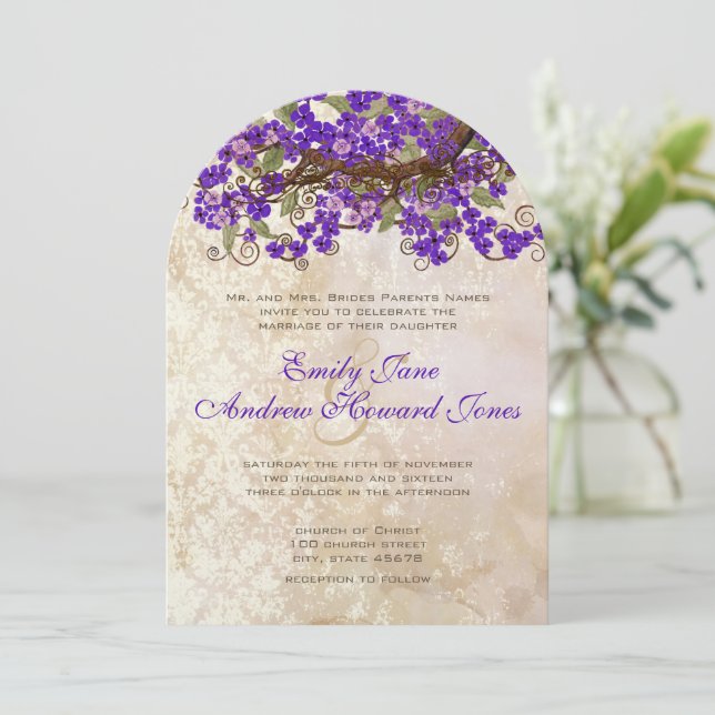 Invitation Dentelle vintage pourpre en fleurs (Debout devant)
