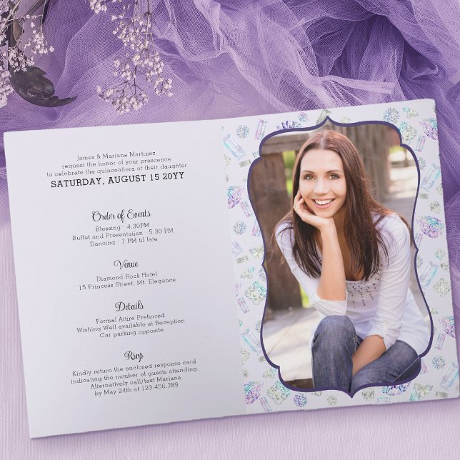 Invitation Diamants Élégants Princesse Quinceanera Photo Plié (Formal quinceanera invitation with a photo of the quince and plenty of room for all the deets)