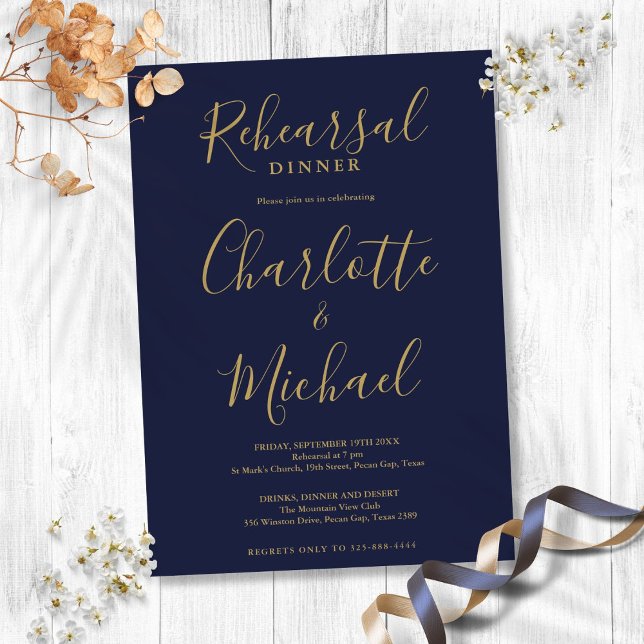 Invitation Dîner de répétition Signature Script Navy Blue Gol (Signature Script Navy Blue Gold Rehearsal Dinner Invitation)