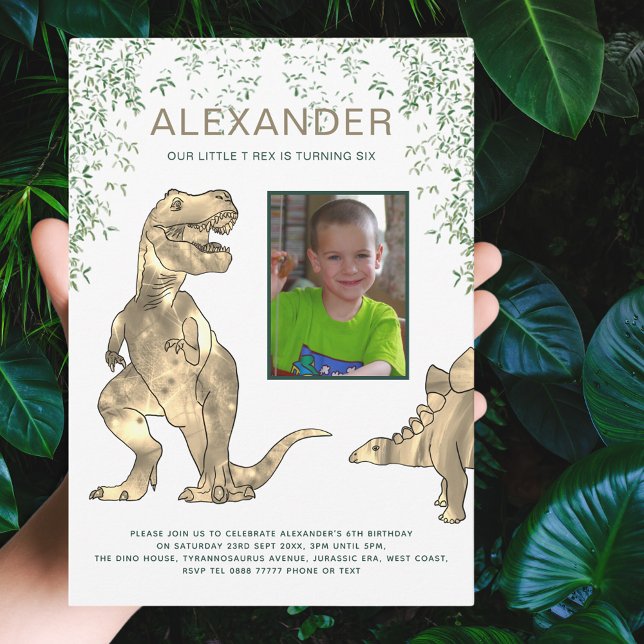 Invitation Dinosaur 6e fête d'anniversaire (Dinosaur add photo 6th Birthday party invitation with T-Rex and Stegosaurus dino with jungle foliage)