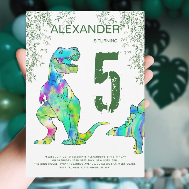 Invitation Dinosaur jungle 5e anniversaire fêter l'invitation (Modern Dinosaur jungle 5th birthday party with fun colorful T-Rex and Stegosaurus green blue)