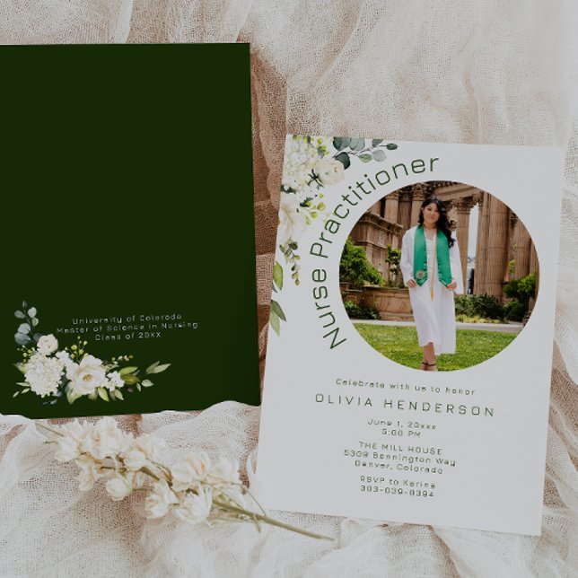 Invitation Diplôme de photo florale blanche et verte (Créateur téléchargé)