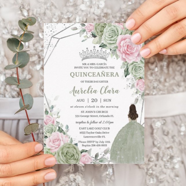 Invitation Doux Sage Vert rose Floral Argent Quinceañera (Créateur téléchargé)