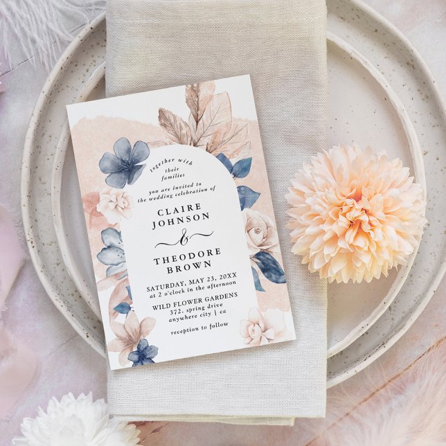Invitation Dreamy Blush Rose & Blue Floral Arch Mariage (Créateur téléchargé)