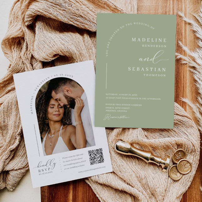 Invitation Dusty Green Moderne Mini Arc Photo QR Code Invi (Créateur téléchargé)