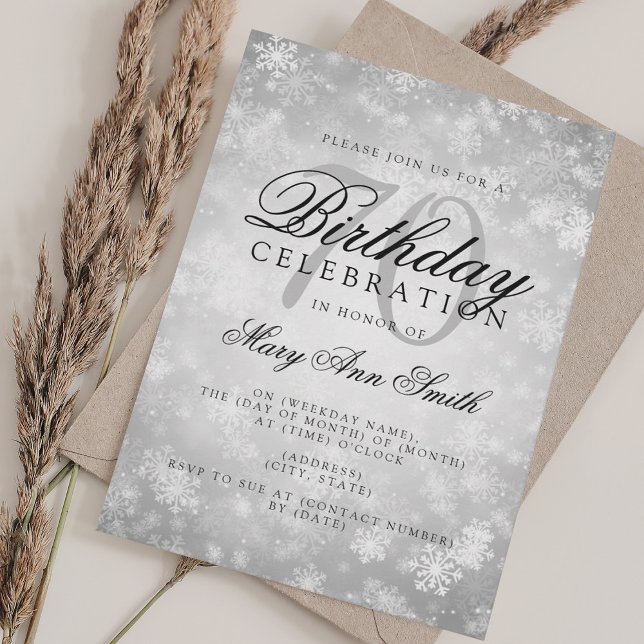 Invitation Elégant 70e anniversaire Silver Winter Wonderland (Elegant 70th Birthday Silver Winter Wonderland Invitation)