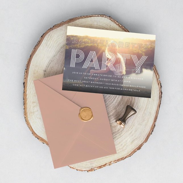 Invitation Élégant Chic Bachelorette Party Photo (Créateur téléchargé)
