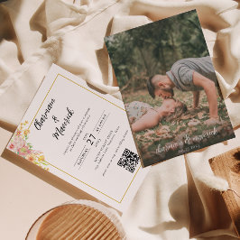 Invitation Élégant Code QR de Mariage à Bordure Florale Dorée