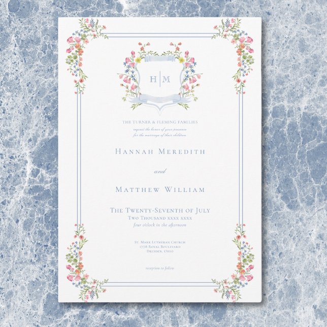 Invitation Elégant Dusty Blue Pastel Fleur sauvage Mariage Cr (Elegant Dusty Blue Pastel Wildflower Crest Wedding Invitation)