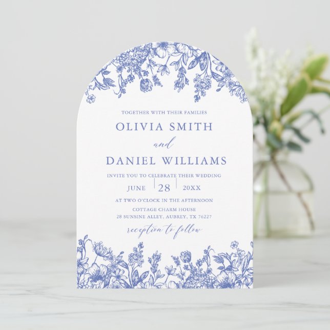 Invitation Élégant Fleur sauvage bleu  Arch Mariage (Debout devant)