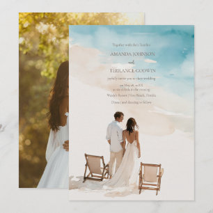 Invitation Élégant mariage de plage avec mariée et marié à l'