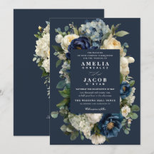 Élégant mariage floral bleu marine et pivoines bla