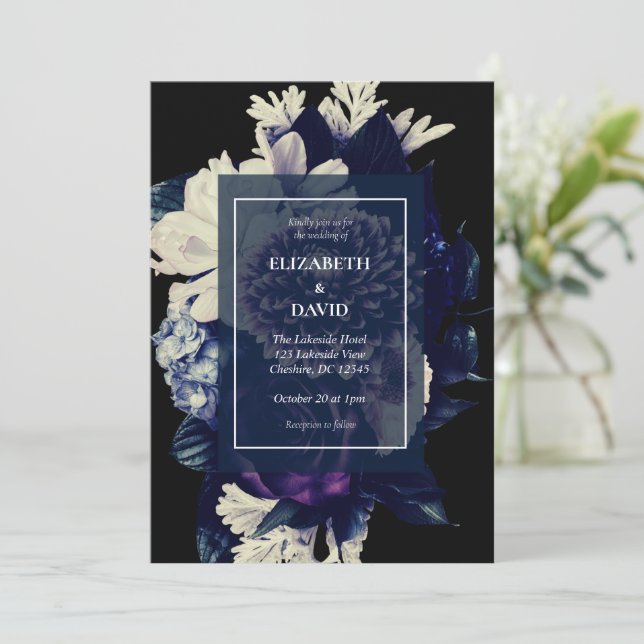 Invitation Élégant Mariage gothique floral foncé (Debout devant)