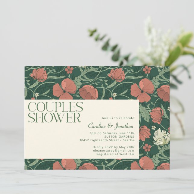 Invitation Elégant Rustique Vert Floral Couples Douche (Debout devant)