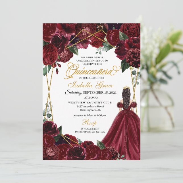 Invitation Elégante Bourgogne & Or Floral Quinceanera Invitat (Debout devant)