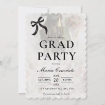 Invitation élégante de graduation avec un nœud noi