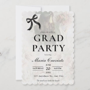 Invitation élégante de graduation avec un nœud noi
