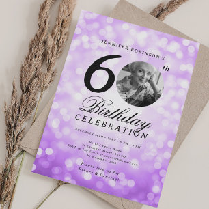 Invitation Élégante photo 60e anniversaire fête Purple Bokeh