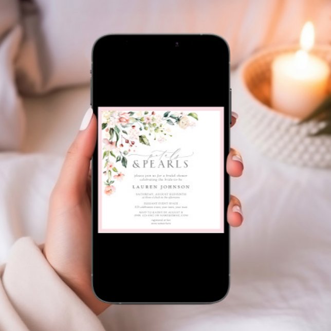 Invitation Élégants Pétales & Perles Fête des mariées Florale (Créateur téléchargé)