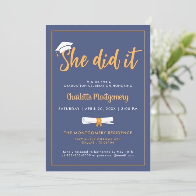 Invitation Elle L'A Fait Casquette Grad Dusty Blue Graduation (Debout devant)