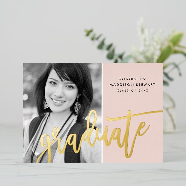 Invitation En Aluminium 2024 GRAD photo calligraphie moderne blush or rose (Debout devant)