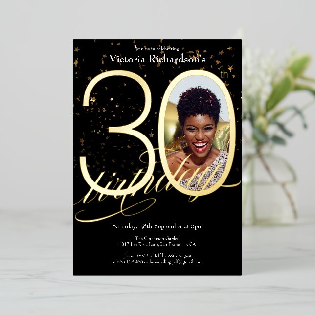 Invitation En Aluminium Elégante Confetti Black Gold Photo 30e anniversair (Debout devant)