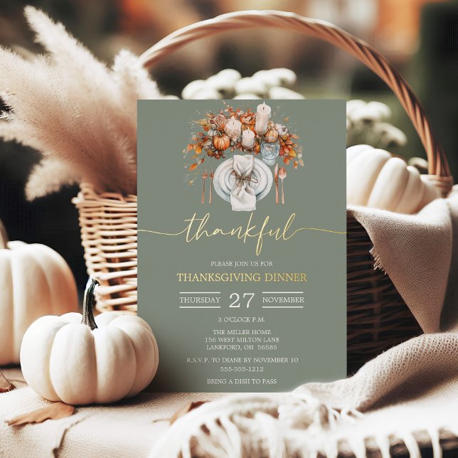 Invitation En Aluminium Gold Foil Script Thanksgiving Dîner (Thankful Script Thanksgiving Dinner Invitation with Watercolor Place Setting)