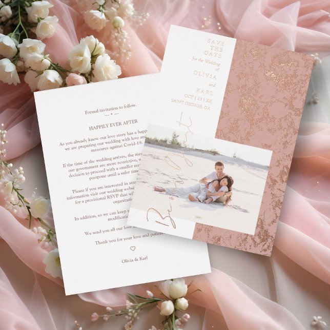 Invitation En Aluminium Rose moderne Gold Be Our Guest Photo Couple (Modern Real Rose Gold Be Our Guest Photo Couple Real Metallic Foil Save the Date Card with Envelope.)
