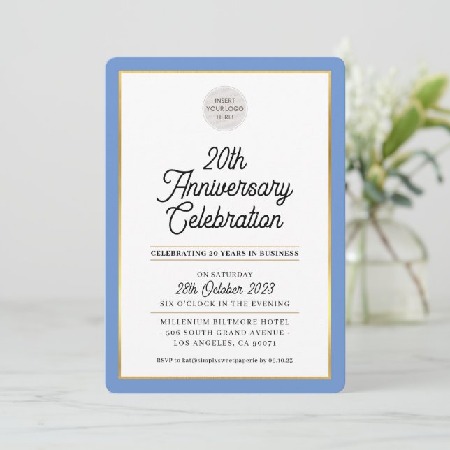 Invitation ENTREPRISE ANNIVERSAIRE d'entreprise moderne bleu  (Debout devant)