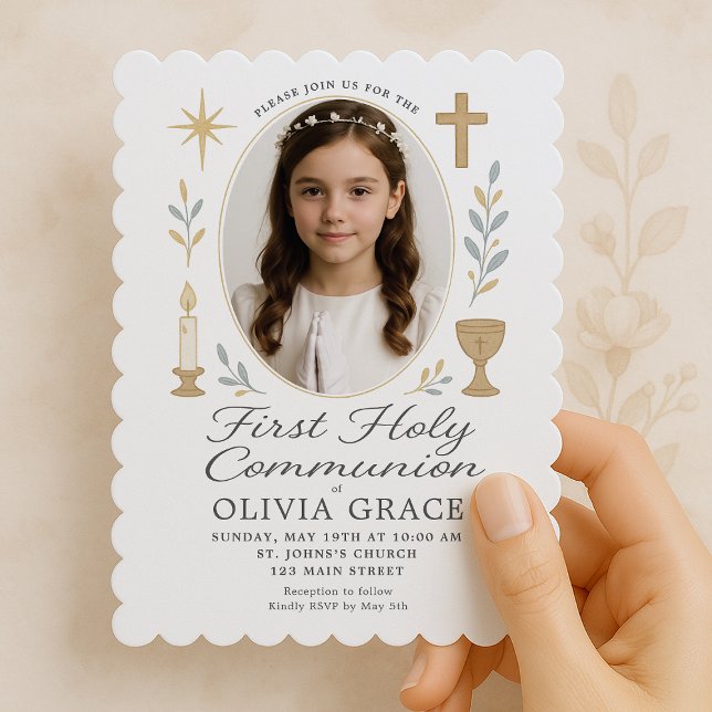 Invitation Faire part de première communion dentelé pour fill (first-communion-invite-girl-scalloped-edge-handheld.png)