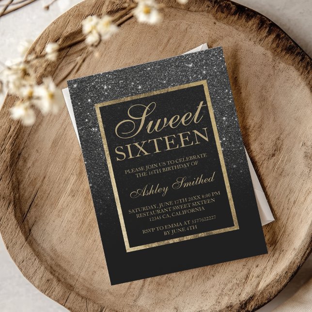 Invitation Faux noir parties scintillant or élégant chic Swee (Faux black glitter gold elegant chic Sweet 16 Invitation)