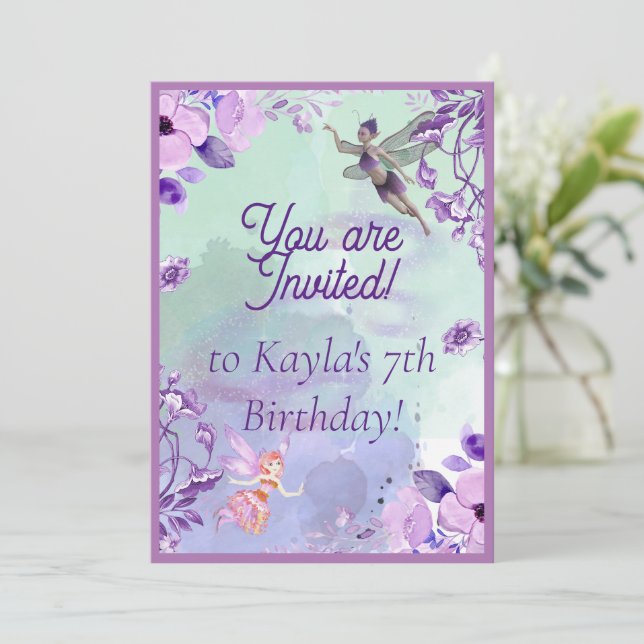 Invitation Fée 7e anniversaire aquarelle violet (Debout devant)