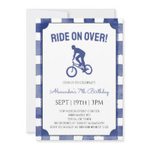 Fête d'anniversaire avec vélo BMX à carreaux bleus