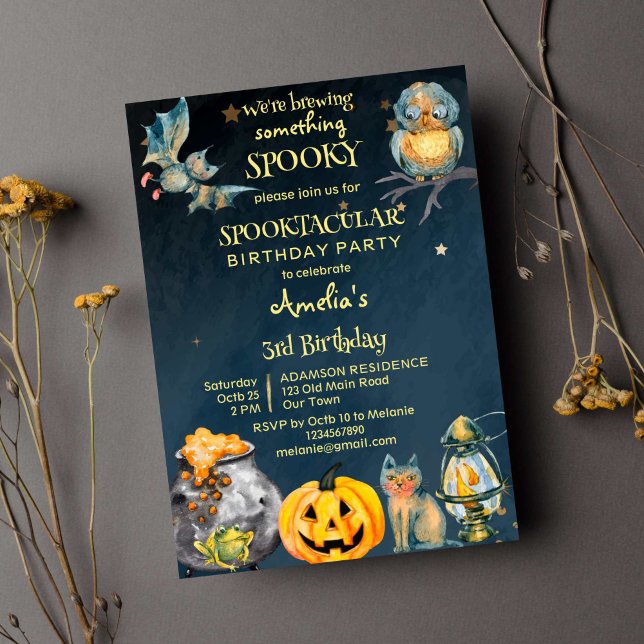 Invitation Fête d'anniversaire éffrayante d'Halloween (Spooktacular Halloween spooky birthday party invitation black starry background pumpkin cat owl)