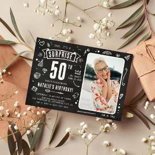 Invitation Fête d'anniversaire surprise Fun Chalkboard Doodle