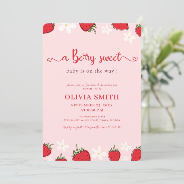 Invitation Fête de Bébé Fleur de Fraise Rose (Debout devant)