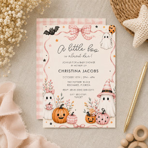 Invitation Fête de bébé Halloween d'octobre avec un fantôme a