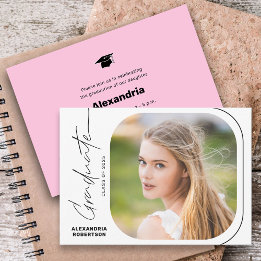 Invitation Fête de remise de diplômes avec un design de texte