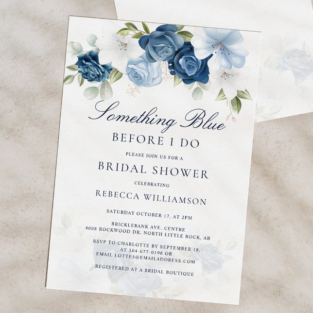 Invitation Fête des mariées Floral Dusty Bleu Script (Floral Dusty Blue Script Bridal Shower Invitation)