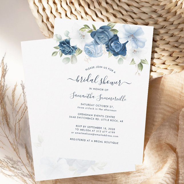 Invitation Fête des mariées Floral Dusty Blue (Floral Dusty Blue and White Nature Script Bridal Shower Invitation)