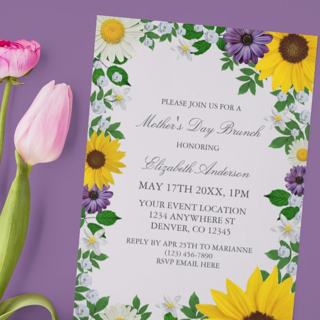 Invitation Fête des mères florales de la marguerite de tourne (Créateur téléchargé)