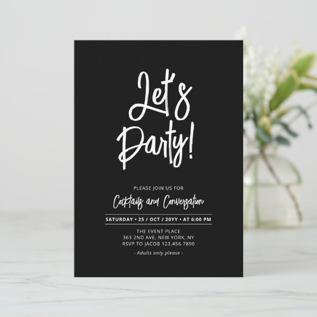 Invitation Fêtons | Écriture Chic Brosse Fête pour Toute Occa (Debout devant)