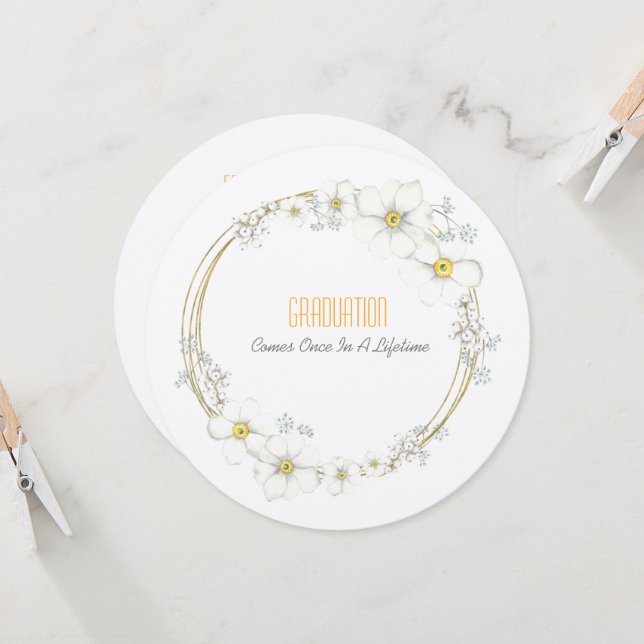 Invitation Fille de thé de fin d'études Fleurs blanches et ba (Devant/Arrière en situation)