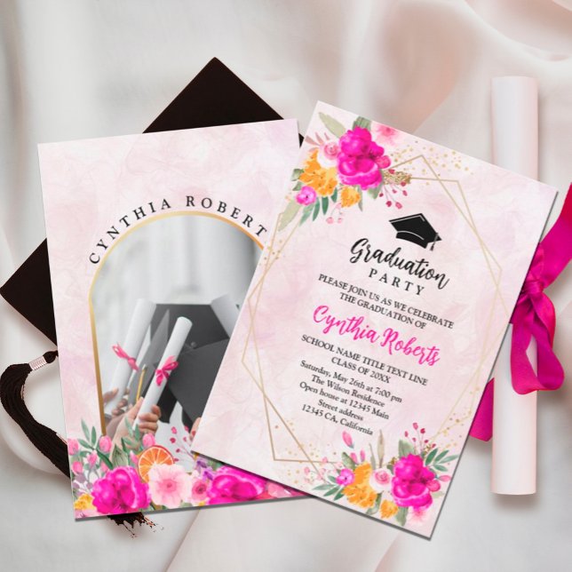 Invitation fleur sauvage de diplôme de printemps (watercolor flowers in shades of pink and yellow in rustic garden greenery. #photo #graduationparty)